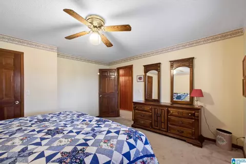Bedroom - 501 Pineview Rd, Clanton, AL 35045 photo 4 of 8