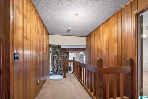 Entry Way - 501 Pineview Rd, Clanton, AL 35045 photo 2 of 3