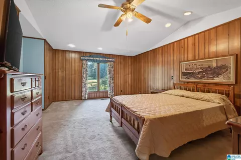 Bedroom - 501 Pineview Rd, Clanton, AL 35045 photo 1 of 8