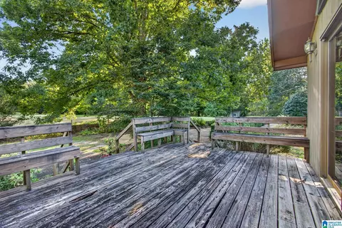 Exterior - 501 Pineview Rd, Clanton, AL 35045 photo 4 of 17