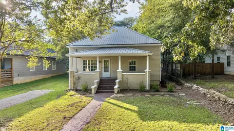 3110 6th Ave N, Pell City, AL 35125