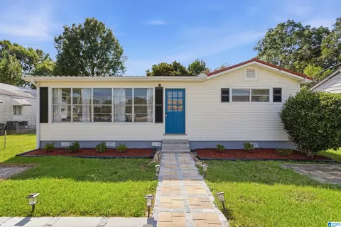 232 15th St S, Irondale, AL 35210