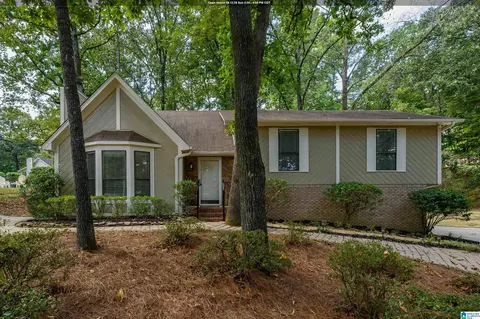943 7th Ave NW, Alabaster, AL 35007