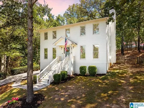 1410 Secretariat Dr, Helena, AL 35080