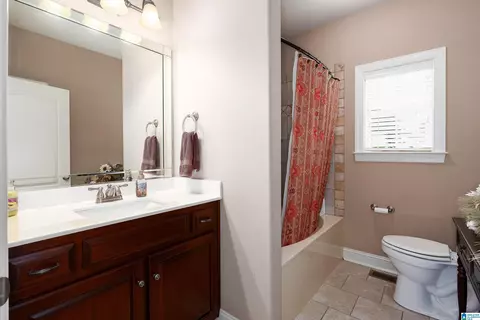 Bath - 22940 Eastern Valley Rd, Mc Calla, AL 35111 photo 4 of 7