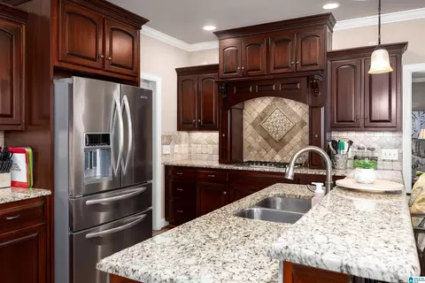 Kitchen - 22940 Eastern Valley Rd, Mc Calla, AL 35111 photo 3 of 4