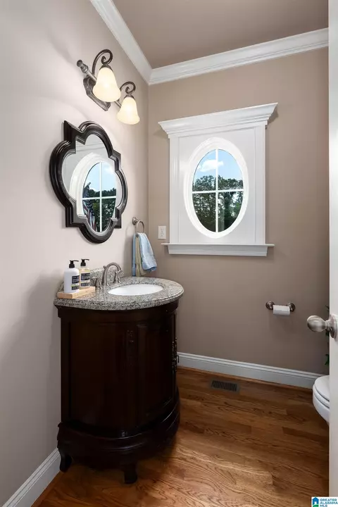 Bath - 22940 Eastern Valley Rd, Mc Calla, AL 35111 photo 5 of 7