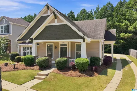 132 Chelsea Station Dr, Chelsea, AL 35043