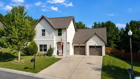 160 Lake Chelsea Dr, Chelsea, AL 35043