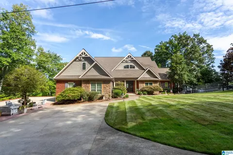 130 Sunset Cv, Ohatchee, AL 36271