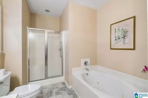 Bath - 441 Comanche St, Montevallo, AL 35115 photo 1 of 3