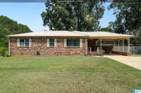 3406 Virginia Dr, Hueytown, AL 35023