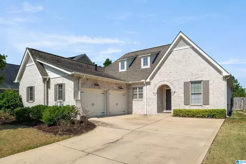 5202 Park Side Cir, Hoover, AL 35244