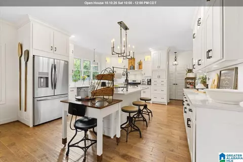 126 Gurley Dr, Oneonta, AL 35121