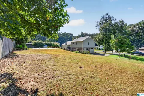 Exterior - 1816 Apache Way, Alabaster, AL 35007 photo 11 of 17