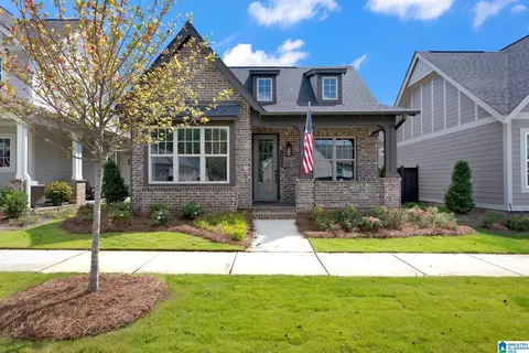 4043 Adrian St, Hoover, AL 35244