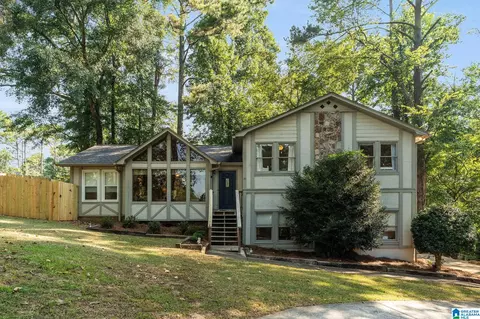 2366 Wine Ridge Dr, Birmingham, AL 35244