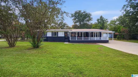 1344 Lake Ln NE, Birmingham, AL 35215