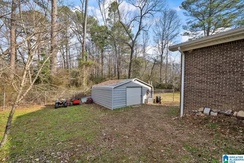 Exterior - 304 W 6th St, Jasper, AL 35501 photo 11 of 12