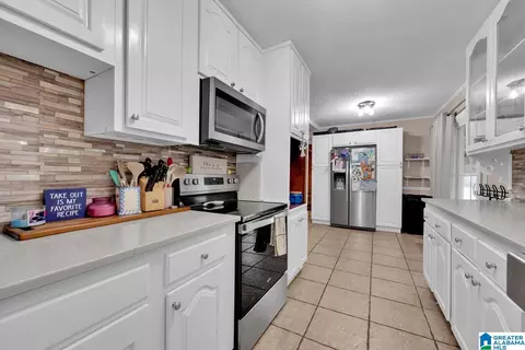 Kitchen - 304 W 6th St, Jasper, AL 35501 photo 3 of 4