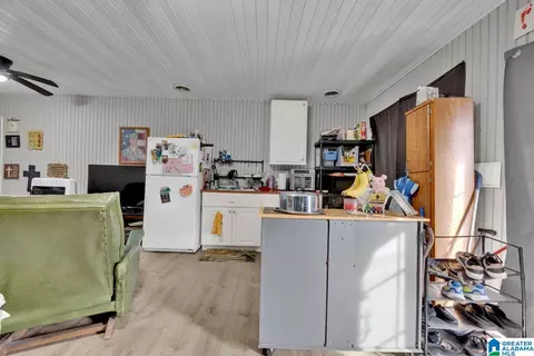 Kitchen - 304 W 6th St, Jasper, AL 35501 photo 4 of 4