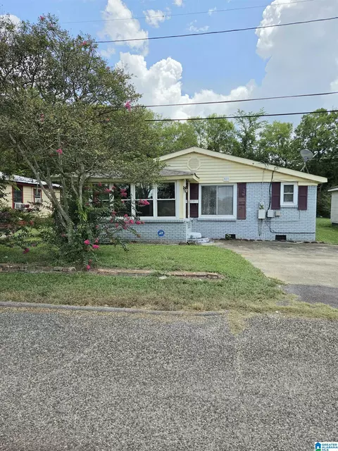 521 1st Ave N, Bessemer, AL 35020