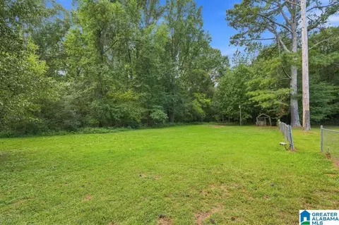 Exterior - 173 Ruby Richardson Dr, Killen, AL 35645 photo 3 of 3