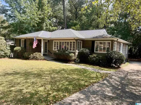 107 Windhaven Rd, Homewood, AL 35209