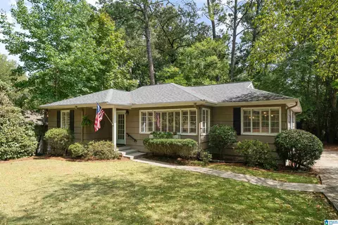 107 Windhaven Rd, Homewood, AL 35209