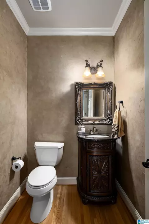 Bath - 4516 Eagle Point Dr, Birmingham, AL 35242 photo 1 of 13