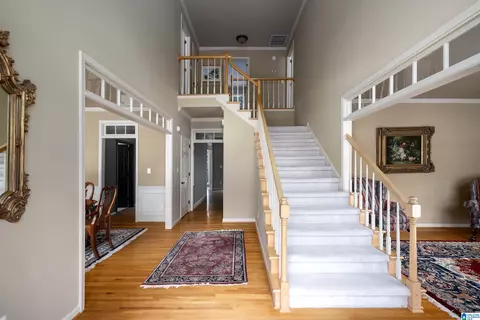 Entry Way - 4516 Eagle Point Dr, Birmingham, AL 35242 photo 2 of 7