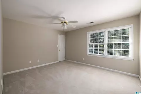 Bedroom - 4516 Eagle Point Dr, Birmingham, AL 35242 photo 4 of 8