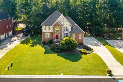 Exterior - 4516 Eagle Point Dr, Birmingham, AL 35242 photo 7 of 24