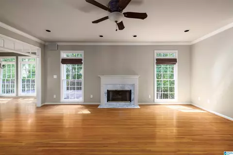 Living - 4516 Eagle Point Dr, Birmingham, AL 35242 photo 4 of 4
