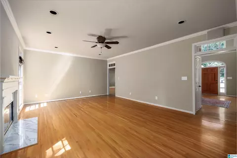 Living - 4516 Eagle Point Dr, Birmingham, AL 35242 photo 1 of 4