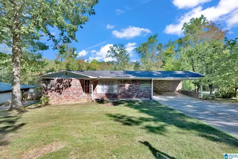 1792 Old Creek Trl, Vestavia Hills, AL 35216