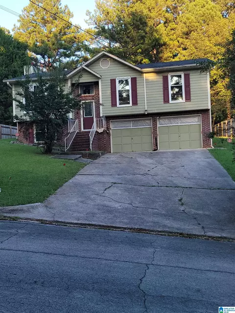 9913 Wood Ave, Birmingham, AL 35217