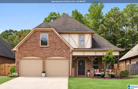 2339 Abbeyglen Cir, Hoover, AL 35226