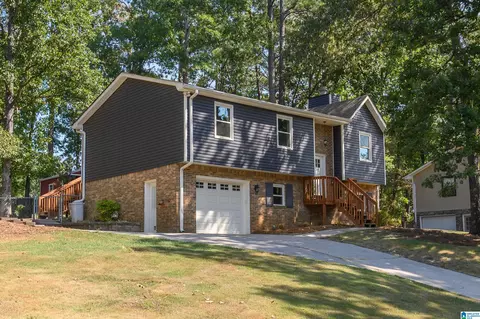 1248 Macqueen Dr, Helena, AL 35080