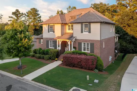 2302 Southampton Dr, Hoover, AL 35226