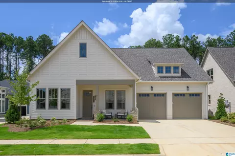 4557 Oakdell Rd, Hoover, AL 35244