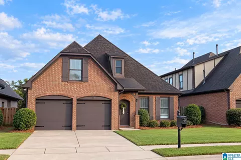 2210 Chalybe Dr, Hoover, AL 35226