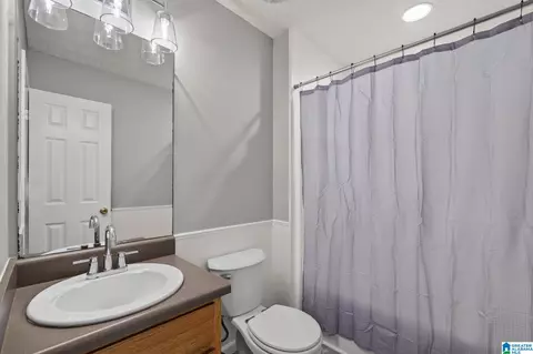Bath - 238 Clark Rd, Jasper, AL 35503 photo 1 of 3