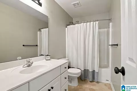 Bath - 459 Cedar Grove Ln, Maylene, AL 35114 photo 2 of 2
