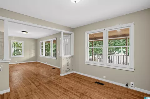 Living - 504 Roebuck Dr, Birmingham, AL 35215 photo 1 of 2