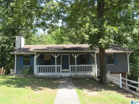 428 Old Farm Dr, Birmingham, AL 35215