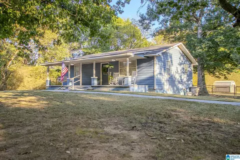 Exterior - 3293 Hay Valley Rd, Parrish, AL 35580 photo 2 of 13