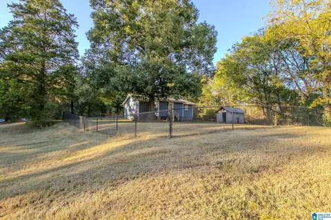 Exterior - 3293 Hay Valley Rd, Parrish, AL 35580 photo 10 of 13