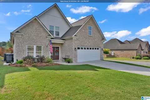 237 Glen Cross Dr, Trussville, AL 35173