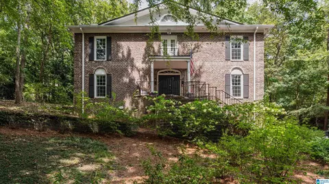 3742 Brookwood Rd, Birmingham, AL 35223